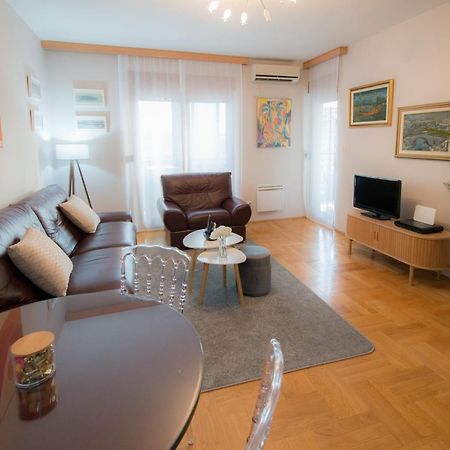 פודגוריצה City Nest Apartment מראה חיצוני תמונה