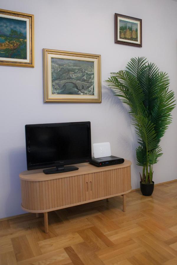 פודגוריצה City Nest Apartment מראה חיצוני תמונה